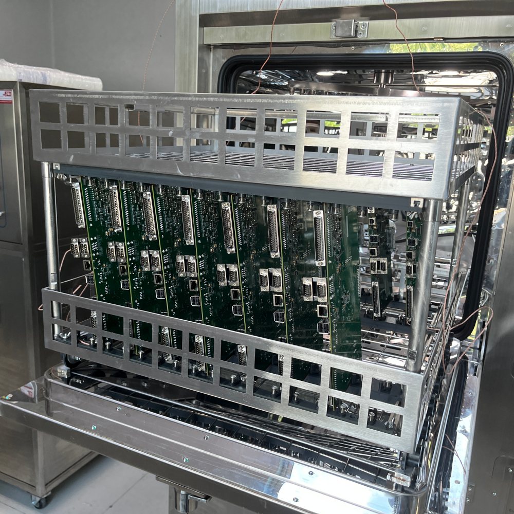 I.C.T Hohe Stabilität PCB Plattenreinigungs-Sprühmaschine SMT Sauberere Preise zu wettbewerbsfähigen Preisen