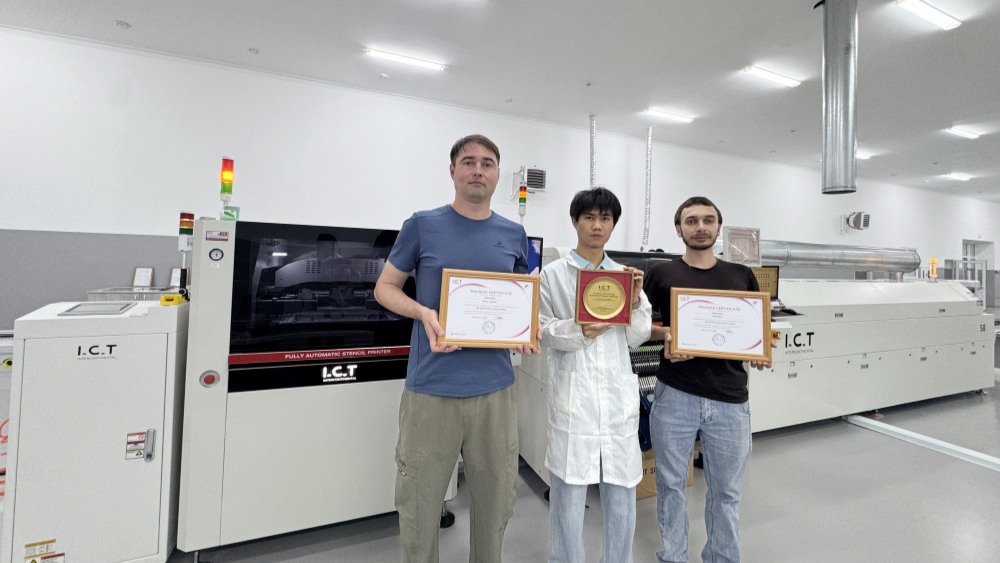 Praktische Schulung f&uuml;r das Engineering-Team des Kunden.jpg
