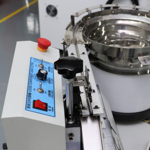 I.C.T | Automatische Komponenten-Leitungsschneidemaschine